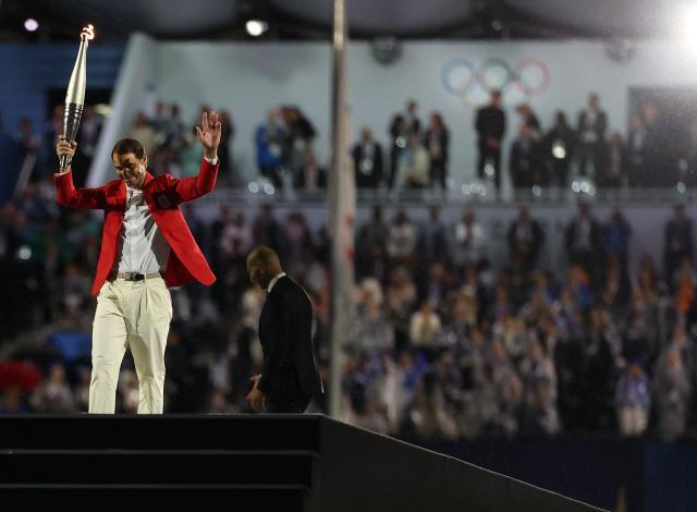 开云体育下载-史上第二赚钱的网球选手 纳达尔商业帝国已铸就